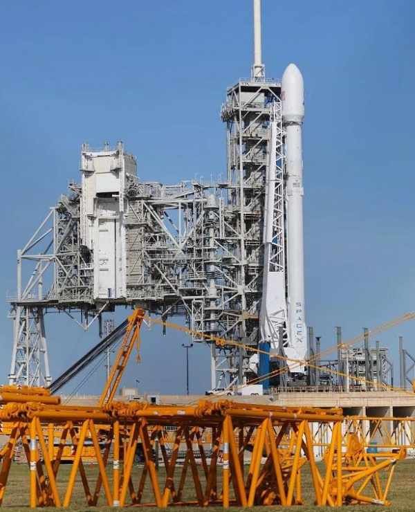 x-37小型航天飞机也多次发射,技术可靠性很高,航空工业611所(成都所)