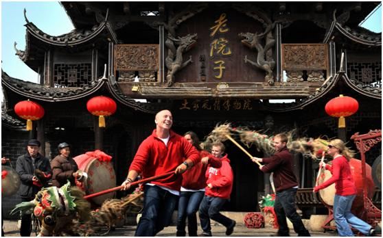 外国游客到中国旅游的人数在减少,老外说出理