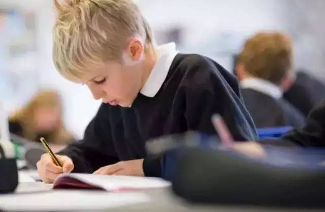 语数外满分120,数学、外语少考半小时…全科