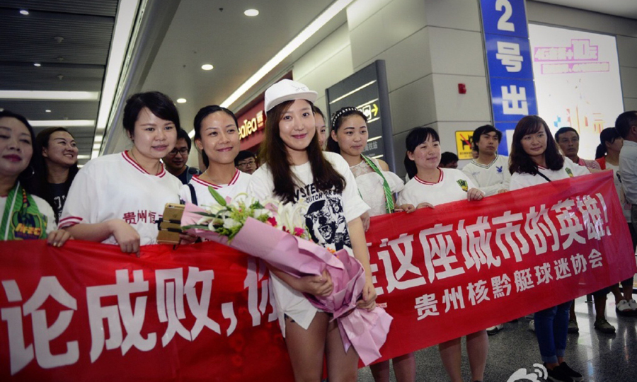 现在，文筱婷主要负责俱乐部的宣传工作，此外也包括俱乐部和队员的沟通工作。事实上，除了不插手技战术，俱乐部的各项事宜她都会亲自过问。