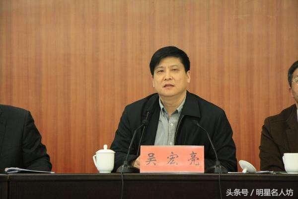 唐德影视实际控股人吴宏亮,赵薇及哥哥赵健、