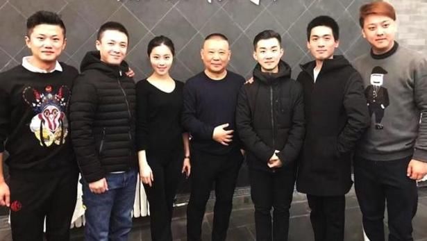 陶阳的对口相声可圈可点,群口时却慢半拍,郭德