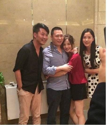 赵薇坦言:18年前差点嫁他,如今他身价120亿,却