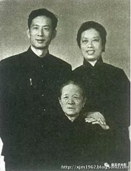 老电影《南征北战》的高营长与张连长,最终生