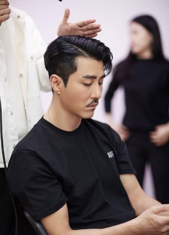 即便这样,车鲁尔的亲生父亲,居然跳出来把车胜元告上法庭,理由是