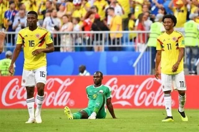 世界杯最丑陋十分钟!日本踢养生足球丑态百出