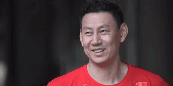 李楠出任国家队主教练薪水是多少