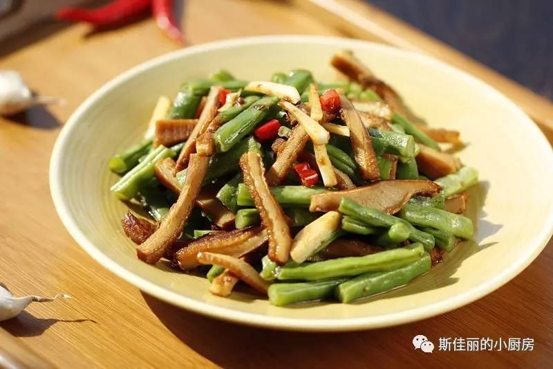 米饭的最佳搭档----四季豆炒牛肚丝