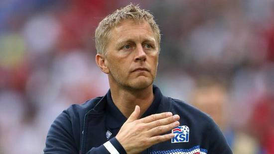 冰岛主教练离任 世界杯小组垫底出局重新做回