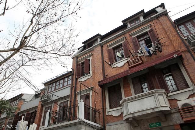 老人生前未立遗嘱,老伴儿为什么无权处分房屋