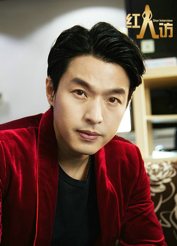 李威做客红人访:不在乎角色是好人坏人 只在乎是否有灵魂