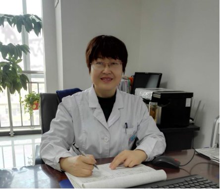 心聂菊英 母婴健康守护神--记沙河市人民医院产