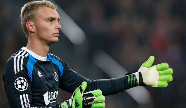 谈谈世界足坛历史上最贵的十二门将