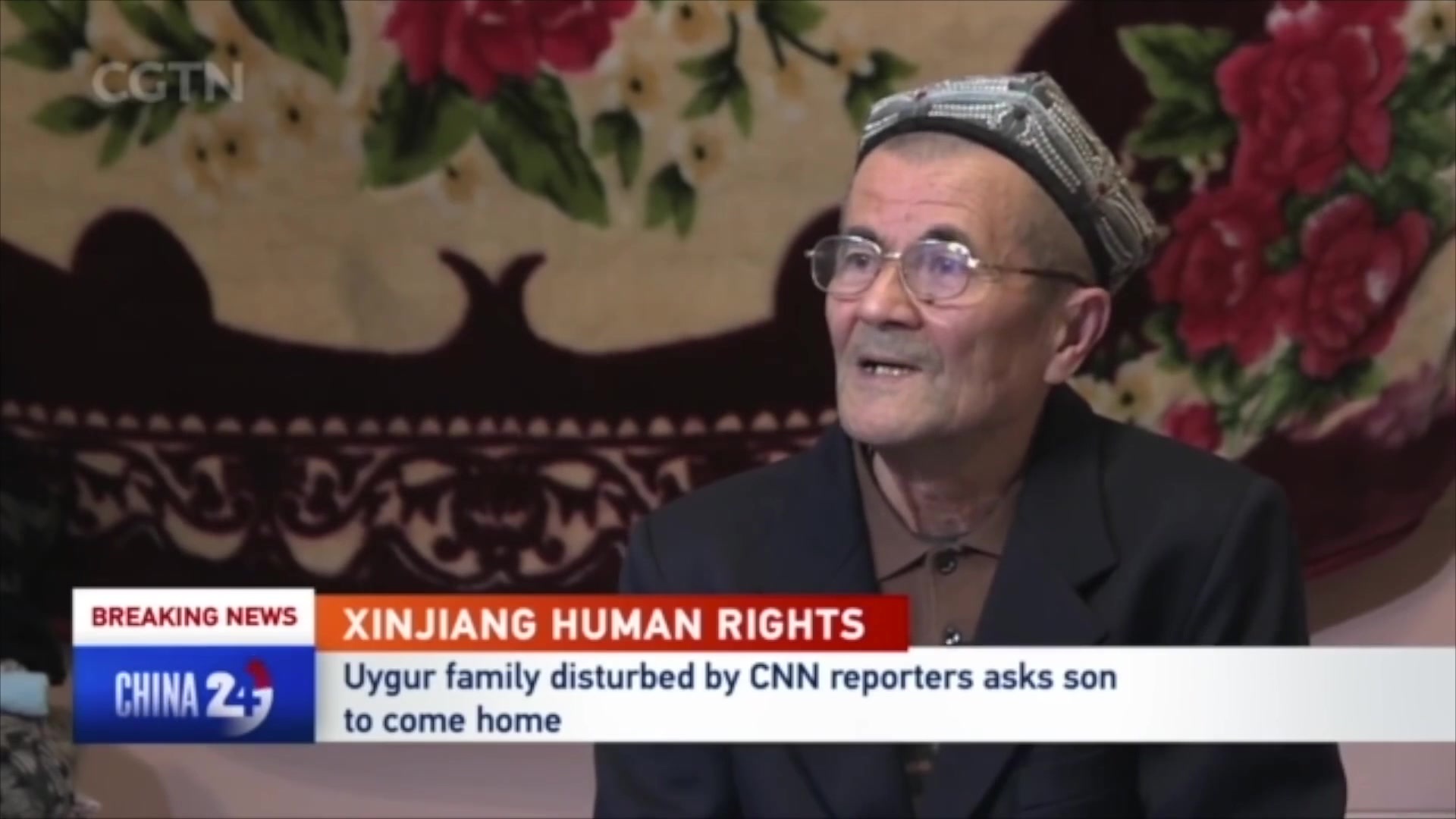 被CNN采访的维吾尔族家庭呼唤海外儿子回家团聚 被CNN采访的维吾尔族家庭呼唤海外儿子回家团聚