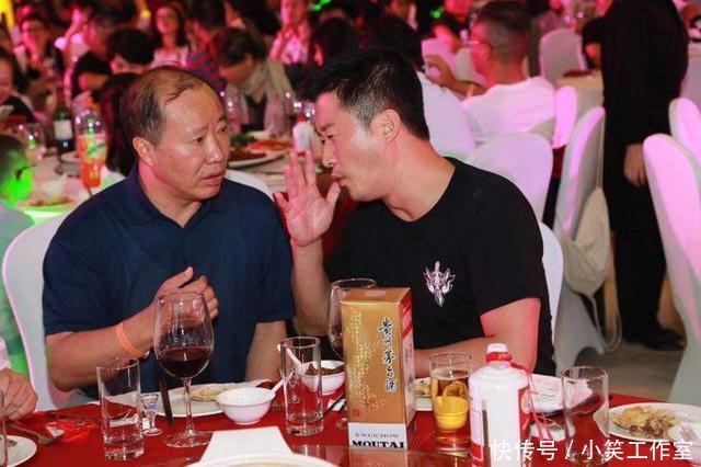 掌舵18年茅台老总卸任:分红百亿一分未得,年薪