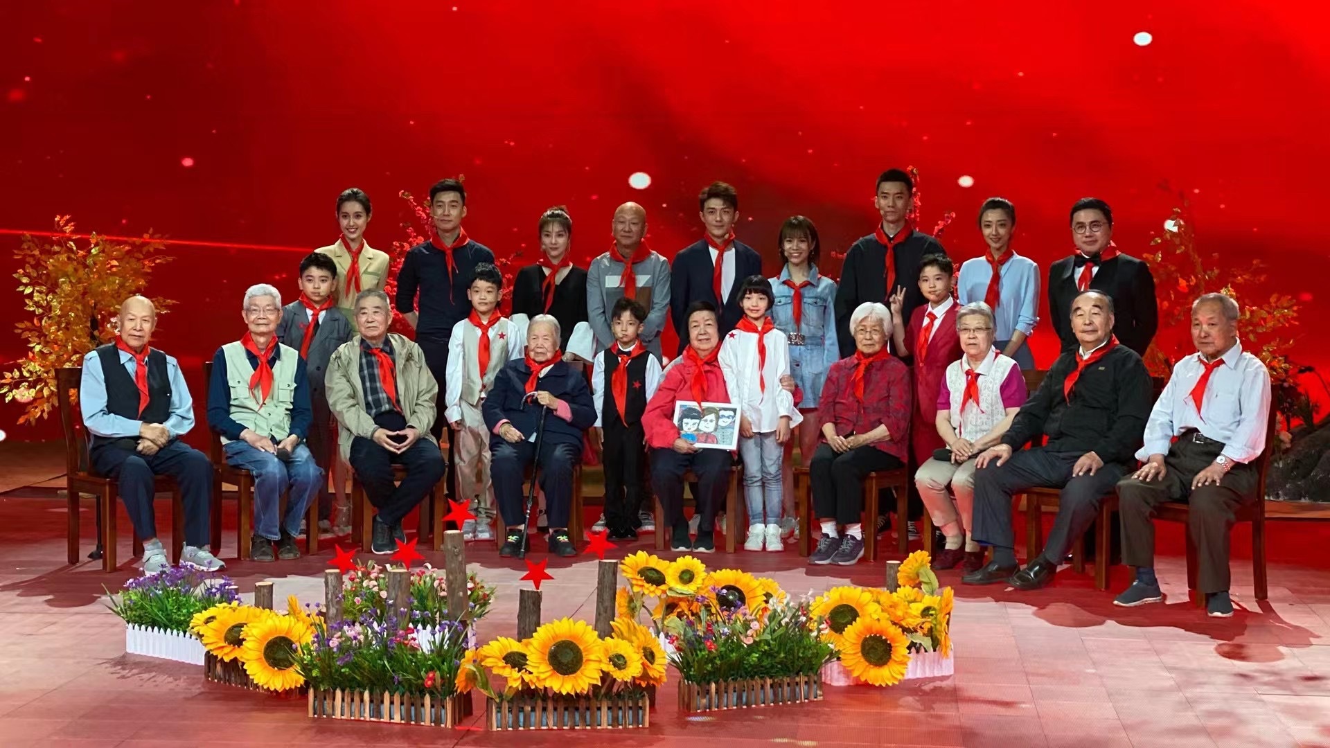 电视剧《啊摇篮》即将圆满收官 大戏看北京召开表彰大会 电视剧《啊摇篮》即将圆满收官 大戏看北京召开表彰大会