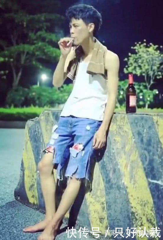 曾在地铁站卖唱,一首歌火遍全网,如今身家过亿