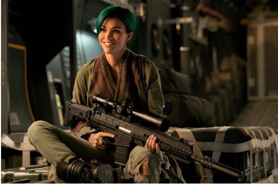 《极限特工:终极回归》票房破十亿 cp组合功不可没