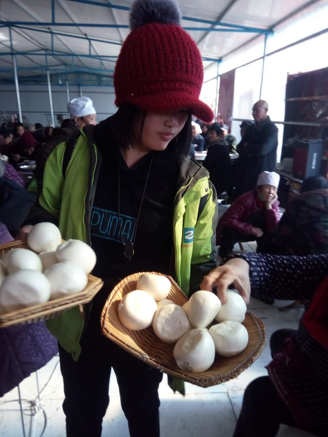 邢台威县让孝亲敬老从娃娃们做起--小义工们孝