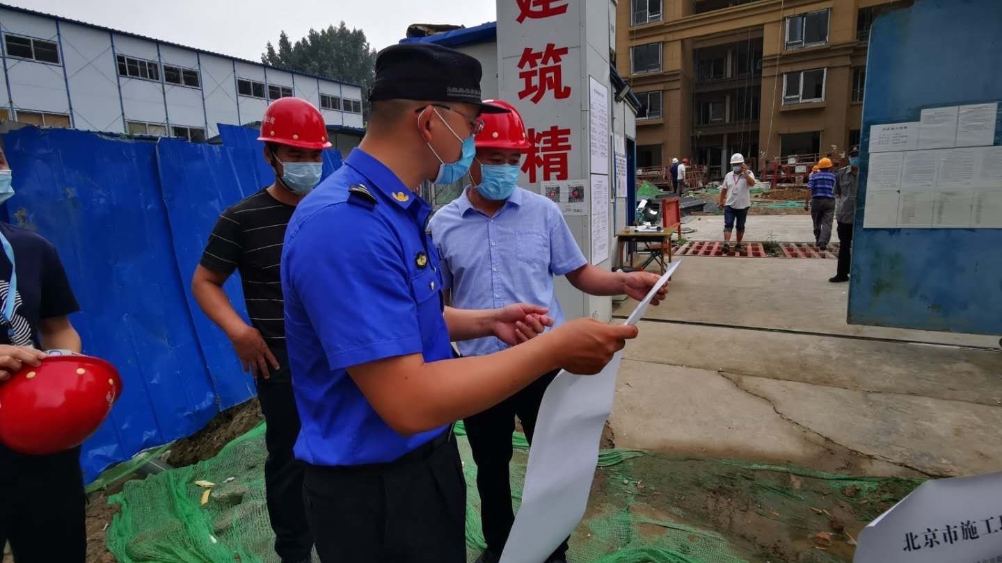 朝阳南磨房执法队 积极开展中高考环境秩序保障工作 朝阳南磨房执法队 积极开展中高考环境秩序保障工作