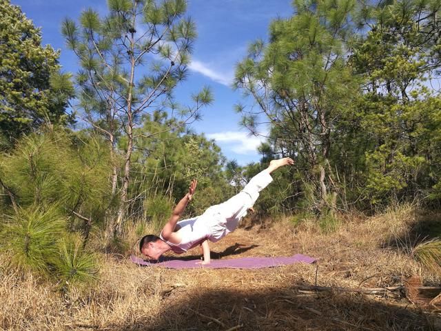 老师,潜能瑜伽嫡传弟子班能保证我成为瑜伽大