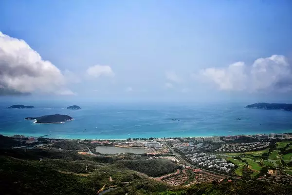 三亚,一座一年300天以上都是晴天的城市?