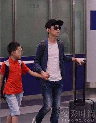 何炅侄子是谁?何一旸资料正面照 何炅侄子现身快乐大本营