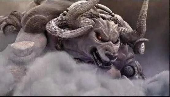 在上古时代,有一种神兽名叫"夔龙",在传中,夔龙只有一足,平日里最爱干