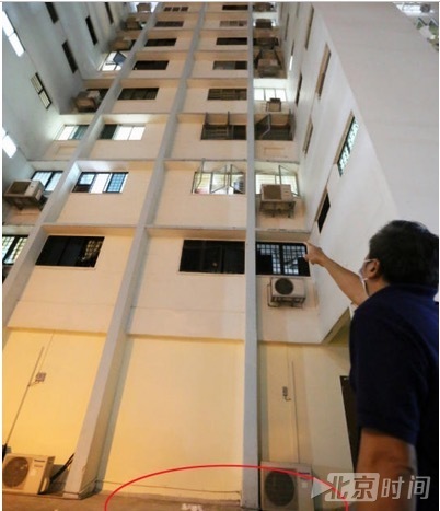 奇葩！房主每晚高楼扔粪便 邻居控诉臭到睡不着