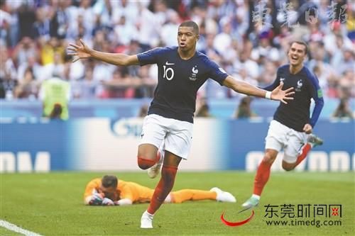 1\/8决赛法国4:3击败阿根廷,19岁超新星姆巴佩