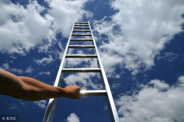 2018年财富商机,投资十万一年后翻赚百倍