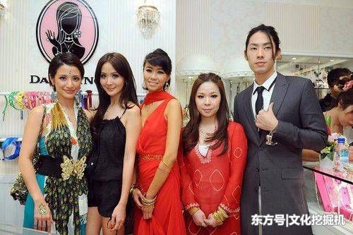 吴建豪什么时候和迪丽热巴认识了?看她带的这