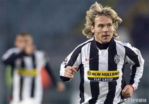 盘点足坛历史十大前腰排行榜:五人曾效力于AC