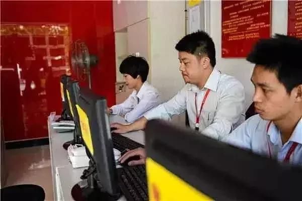 房产中介卖一套房提成上万块,为何一直在哭穷