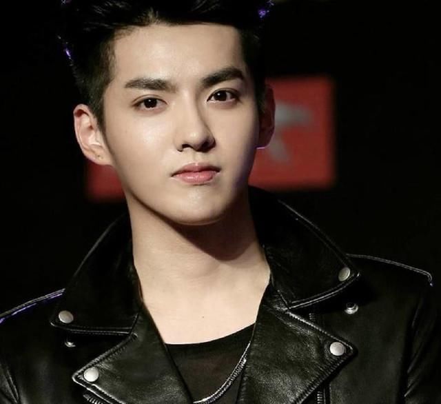 明星的粉丝叫什么?热巴的最特别,TFboys的最