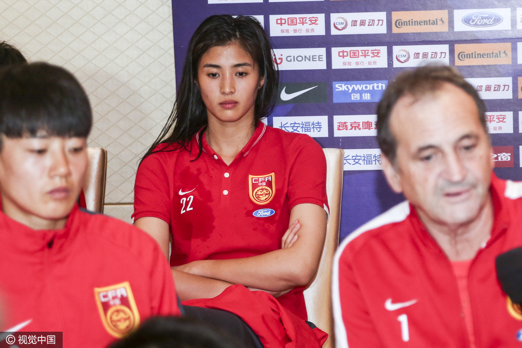 2016年05月31日，江苏省昆山市，2016足球友谊赛前瞻，中国女足座谈会上的赵丽娜。