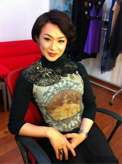 金星近况:金星被曝艰难痛苦,节目停播,称是变性后后遗症