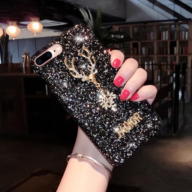 新上市的vivo手机壳,时尚感十足,非常耀眼,拿在