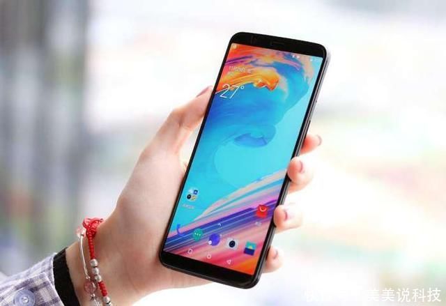 虽是老款旗舰机,性能却非常强悍,价格更良心了