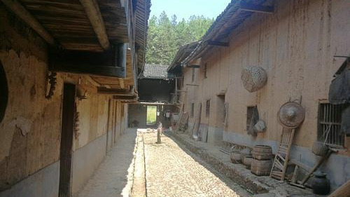 新中国从这里走来 | “红军村”华屋的传承与巨变