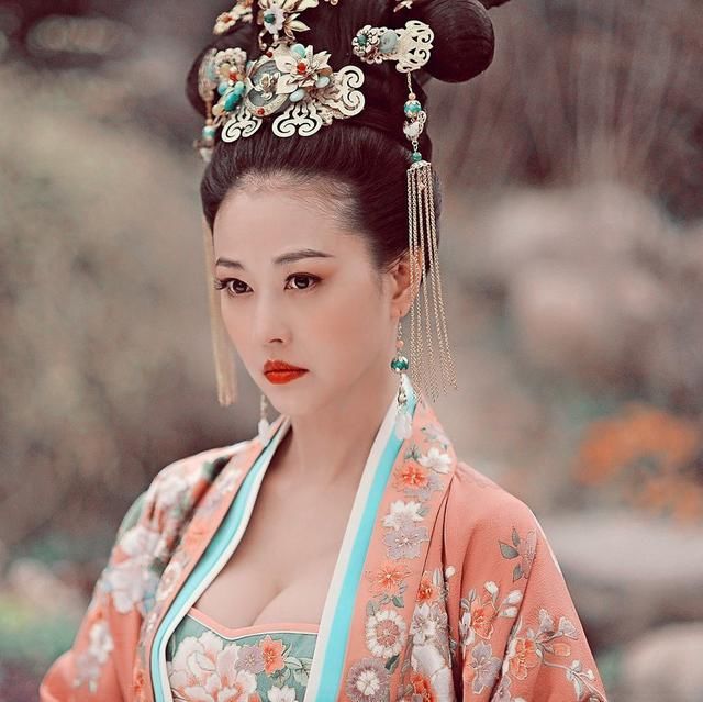 皇帝老子死后,后宫3000后妈怎么办?新皇帝自然有办法