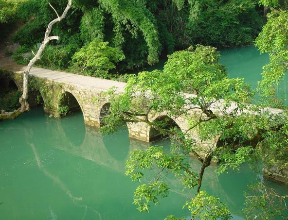 2017贵州旅游景点大全:贵州旅游必去景点