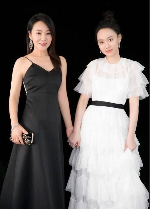 那英儿子遗传了父母优秀的基因,而江珊的女儿