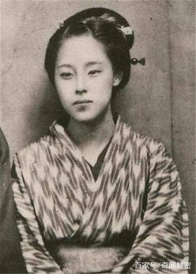 100年前,日本公认的标准美女,图2令人怜爱,图5
