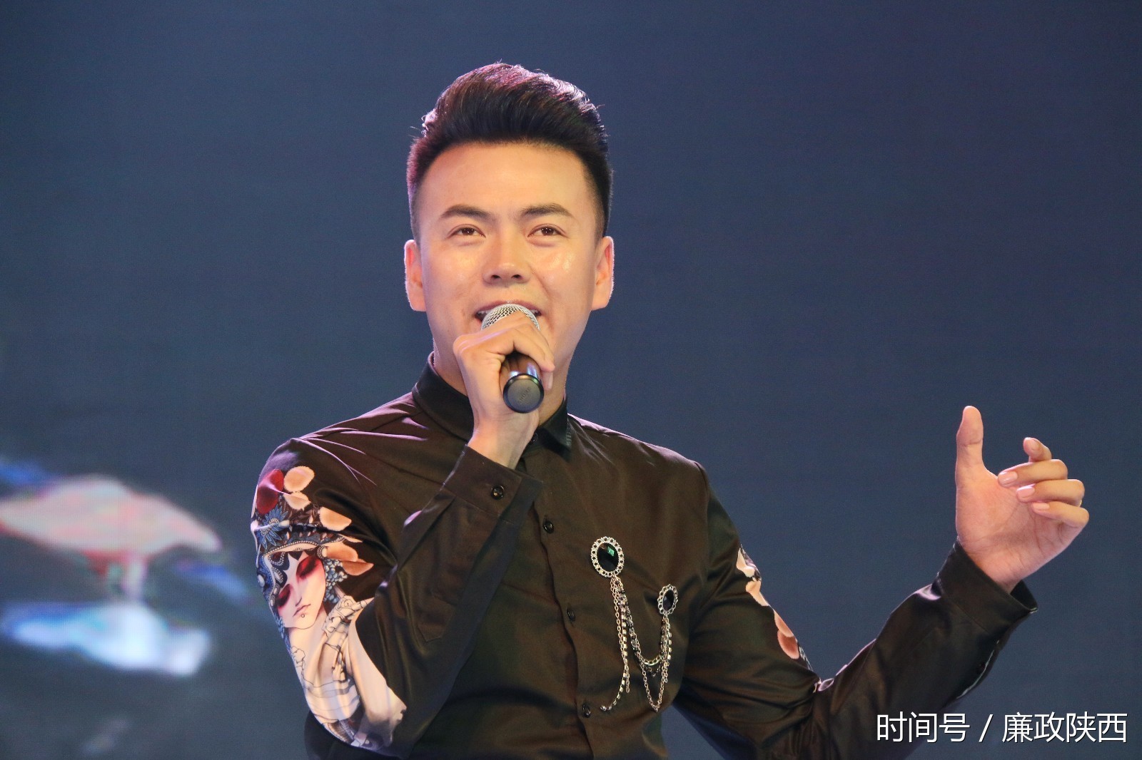 爱心人士的大力支持和帮助,同时也邀请到中国竹笛委员会理事郑国鸿