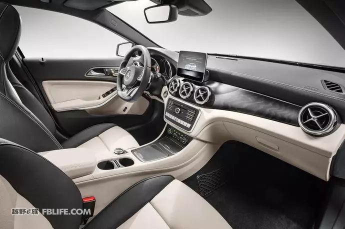 近完美的紧凑级跨界车 外媒简评2018款奔驰G