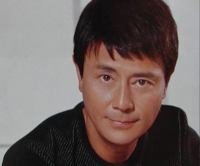 贵圈两大极品渣男,一个抛弃临产前的女友,一个