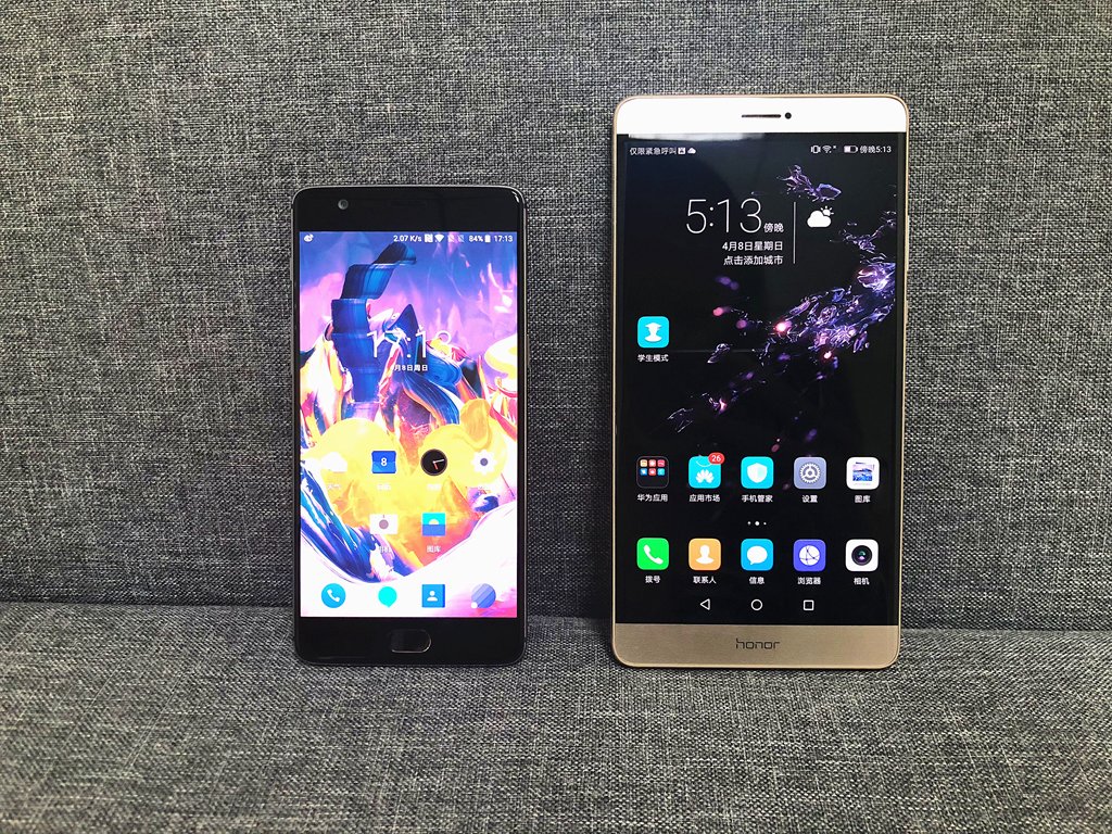 触目惊心 同是2年前的畅销手机现在差距竟这么