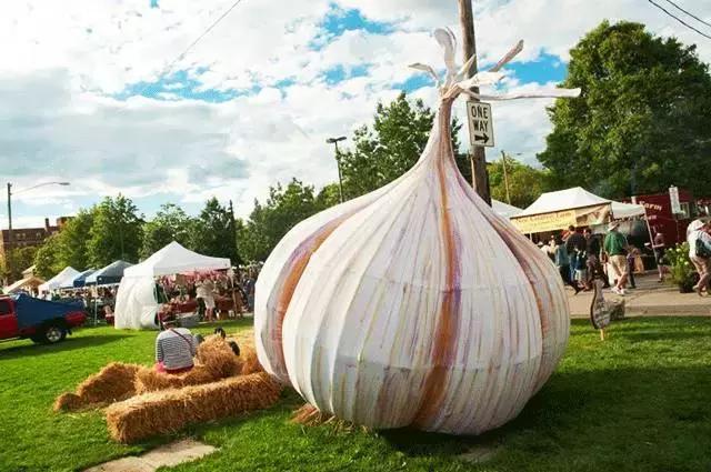 加州大蒜节 日期:每年7月29日-7月31日 ▲crab garlic fries螃蟹肉