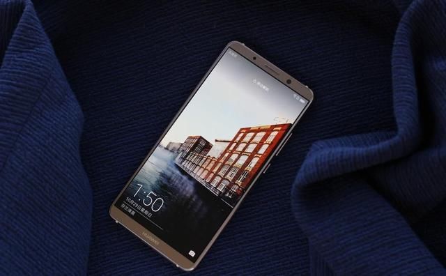 华为手机款式多,千万别盲目,首选这3款不会错